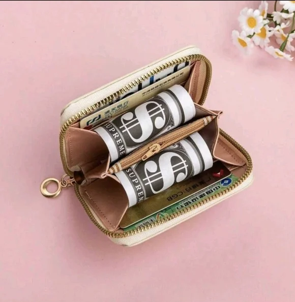 Strawberry Shortcake Wallet - Picture 3 of 6